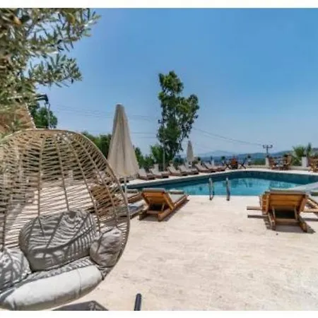 Medcezirturizm Konaklari Villa *